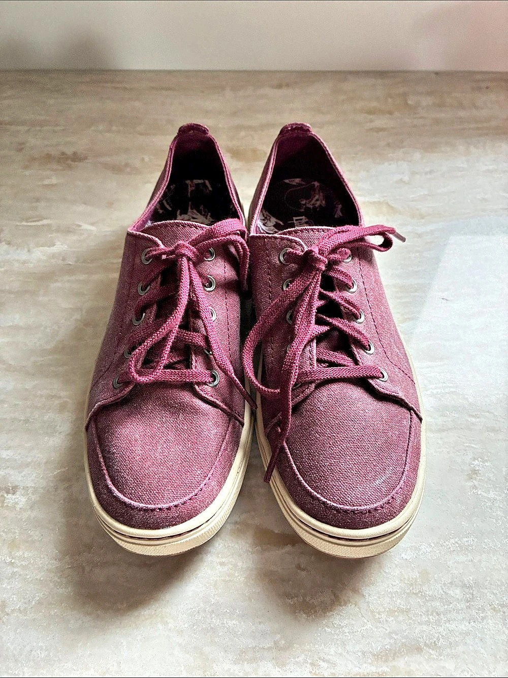 NWOT L.L.Bean Campside Oxford Canvas Lace-Up Sneakers